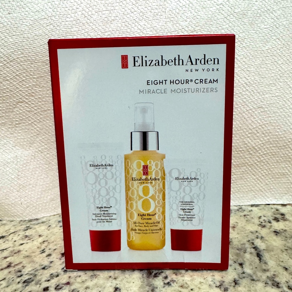 Elizabeth Arden 8 Hour Miracle Skincare Set